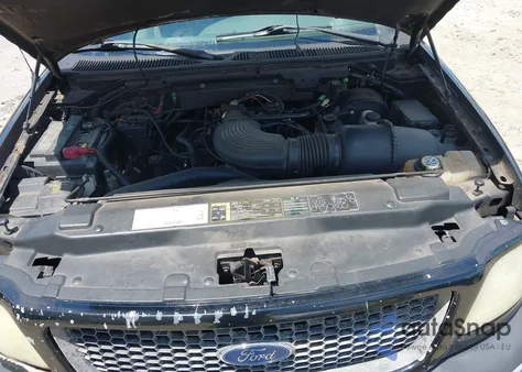 2003 Ford F-150 Lariat/Xlt из США, поврежденный, VIN 1FTRW08L63KC91150